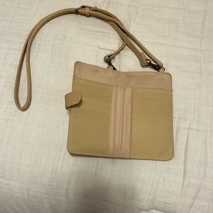Tan purse/wallet/phone holder